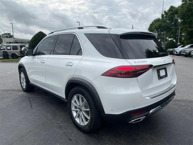 Photo of 2025 MANUFAKTUR Diamond White Metallic Mercedes-Benz GLE 350
