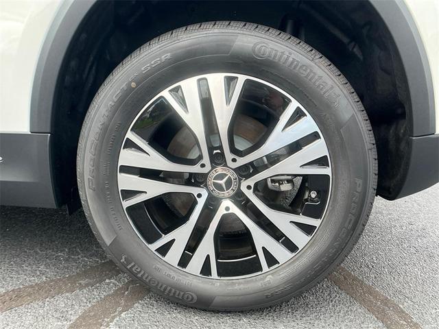 Photo of 2026 White Mercedes-Benz GLA 250
