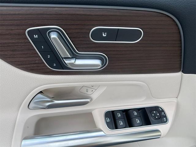 Photo of 2026 White Mercedes-Benz GLA 250