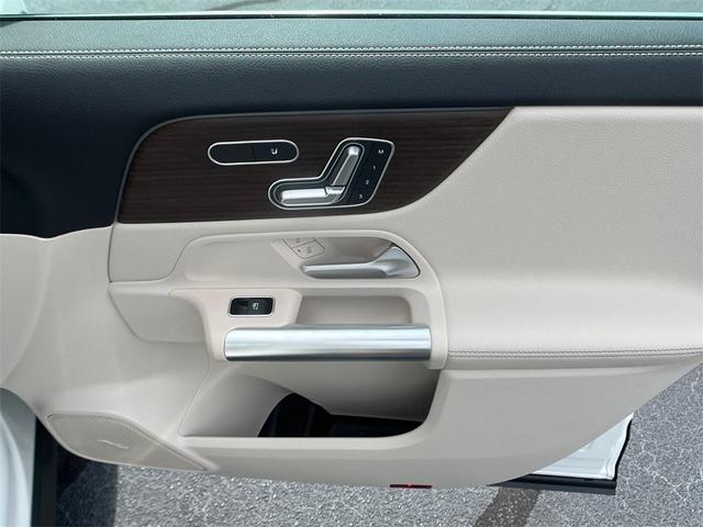 Photo of 2026 White Mercedes-Benz GLA 250