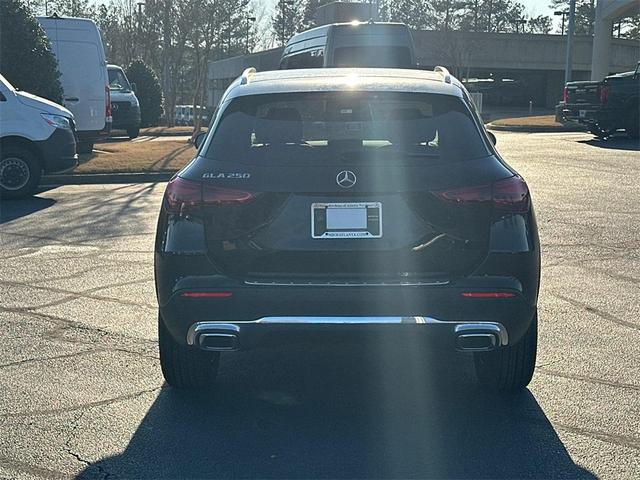Photo of 2025 Black Mercedes-Benz GLA 250