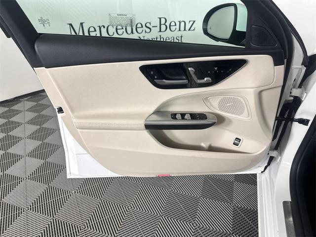 Photo of 2024 Polar White Mercedes-Benz C-Class