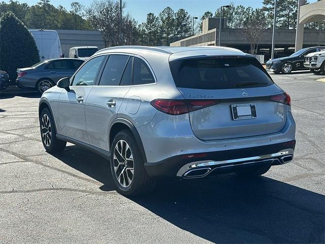 Photo of 2025 Citrus Mercedes-Benz GLC 350e