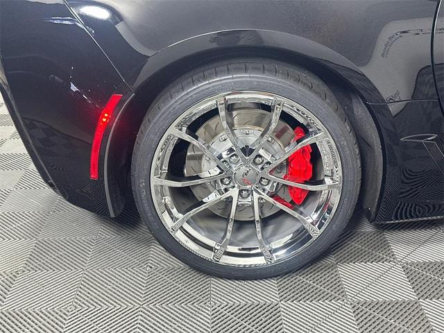 Photo of 2019 Black Chevrolet Corvette