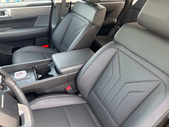 Photo of 2025 Ultimate Red Hyundai SANTA FE