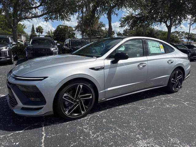 Photo of 2025 Aero Silver Hyundai SONATA