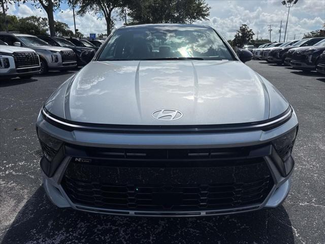 Photo of 2025 Aero Silver Hyundai SONATA