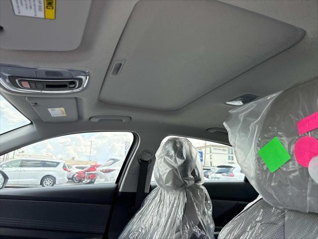 Photo of 2025 Ecotronic Gray Hyundai ELANTRA