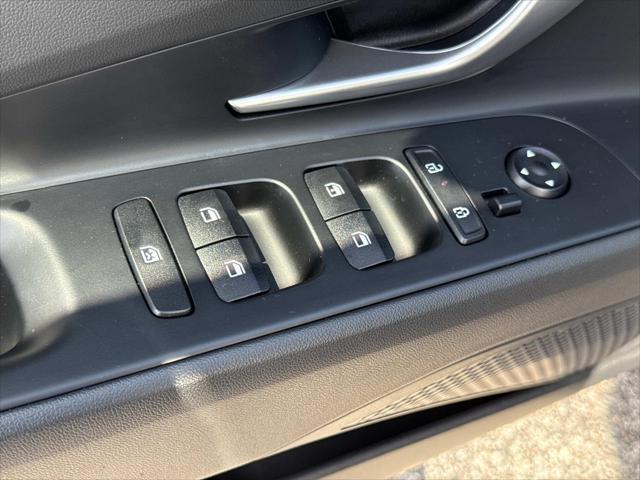 Photo of 2025 Ecotronic Gray Hyundai ELANTRA