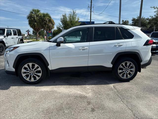 Photo of 2024 Wind Chill Pearl Toyota RAV4