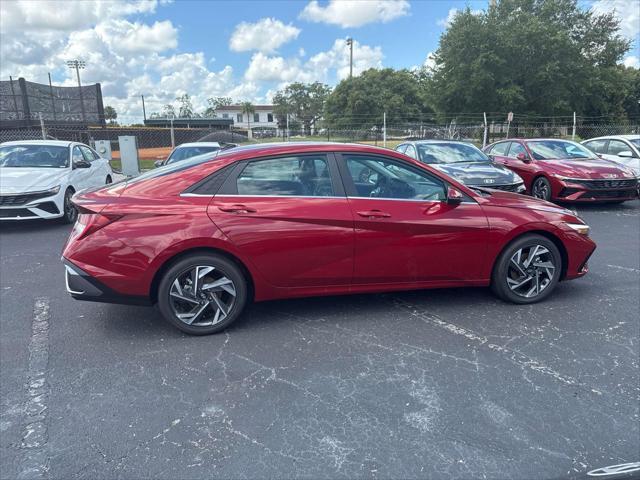 Photo of 2025 Ultimate Red Hyundai ELANTRA