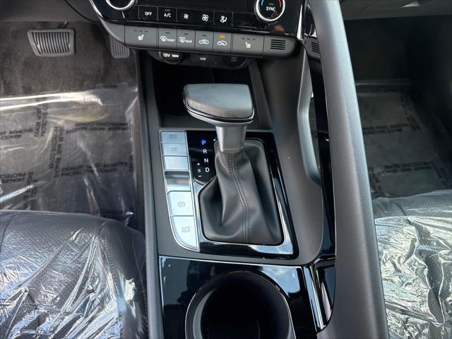 Photo of 2025 Ultimate Red Hyundai ELANTRA