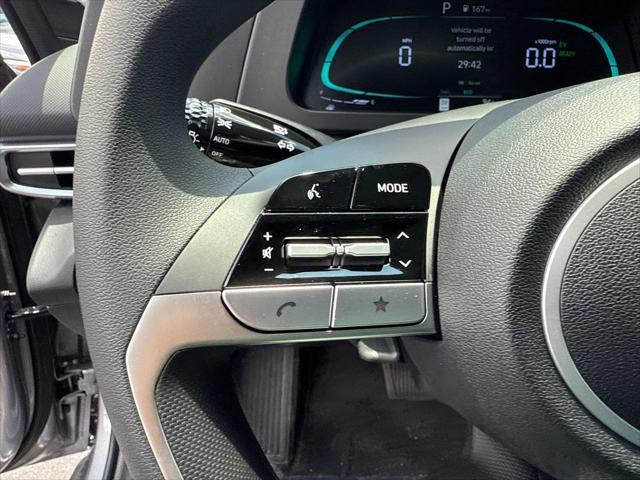 Photo of 2025 Fluid Metal Hyundai ELANTRA HEV