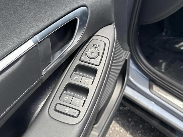 Photo of 2025 Transmission Blue Hyundai SONATA Hybrid