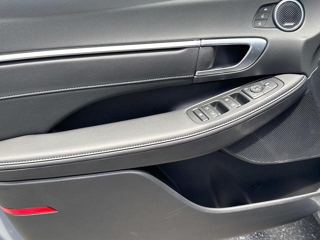 Photo of 2025 Transmission Blue Hyundai SONATA Hybrid
