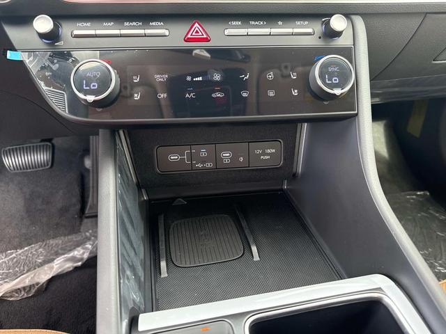 Photo of 2025 Serenity White Hyundai SONATA Hybrid