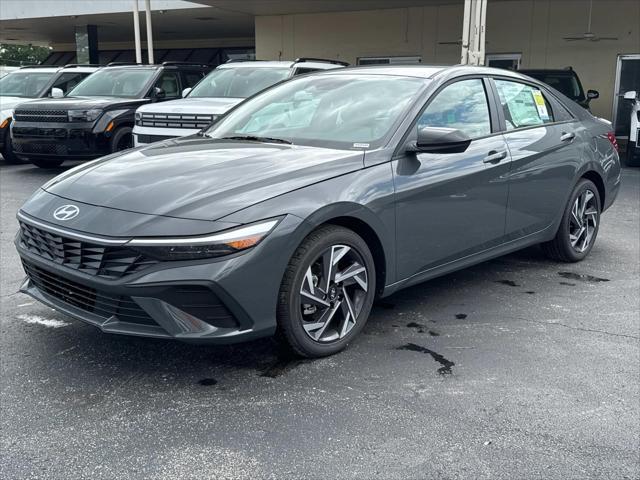 Photo of 2025 Ecotronic Gray Hyundai ELANTRA