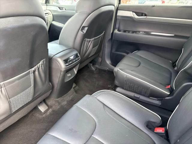 Photo of 2024 Abyss Black Pearl Hyundai PALISADE