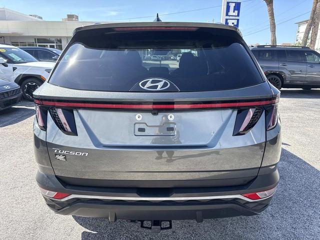 Photo of 2022 Amazon Gray Hyundai TUCSON