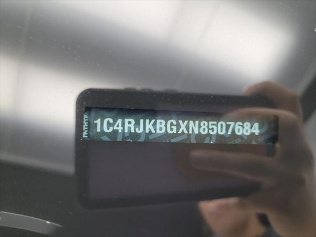 Photo of 2022 Bright White Clearcoat Jeep Grand Cherokee L