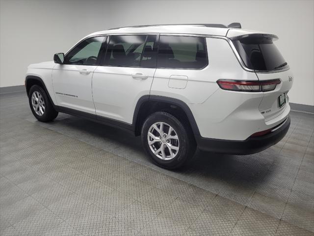 Photo of 2022 Bright White Clearcoat Jeep Grand Cherokee L