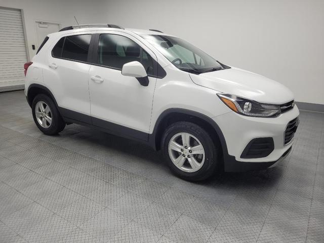 Photo of 2021 White Chevrolet Trax