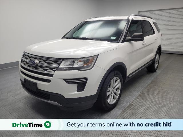 Photo of 2018 White Ford Explorer