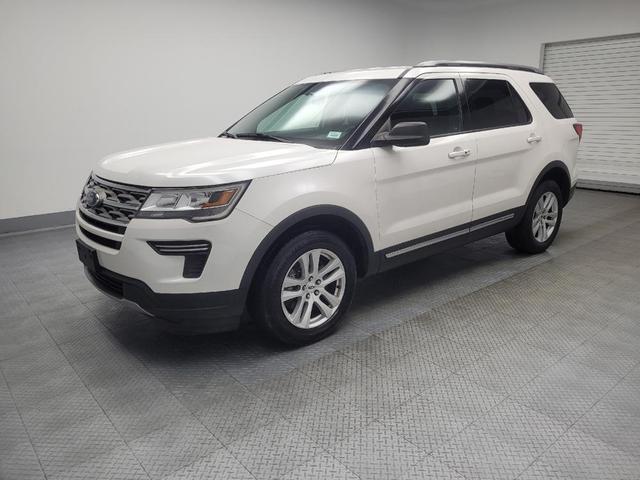 Photo of 2018 White Ford Explorer