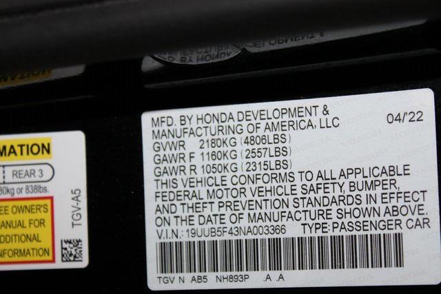 Photo of 2022 sparkle silver met Acura TLX
