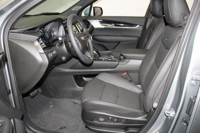 Photo of 2025 Argent Silver Metallic Cadillac XT6