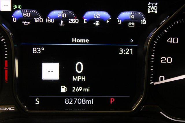 Photo of 2021 White Frost Tricoat GMC Yukon