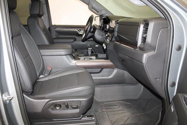 Photo of 2023 Sterling Metallic GMC Sierra 1500