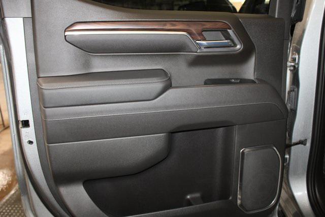 Photo of 2023 Sterling Metallic GMC Sierra 1500