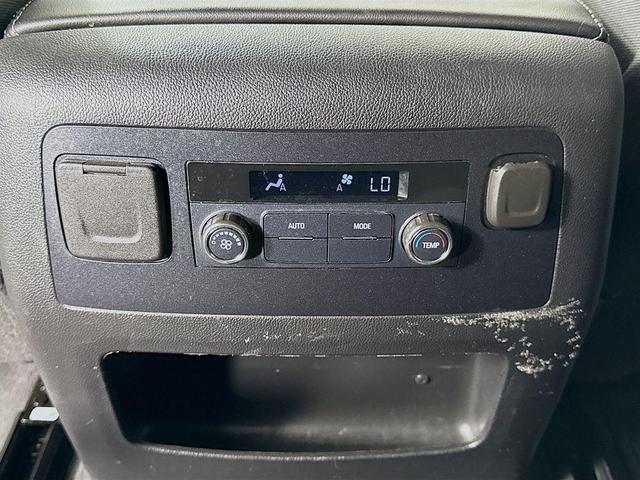 Photo of 2019 Quicksilver Metallic GMC Yukon