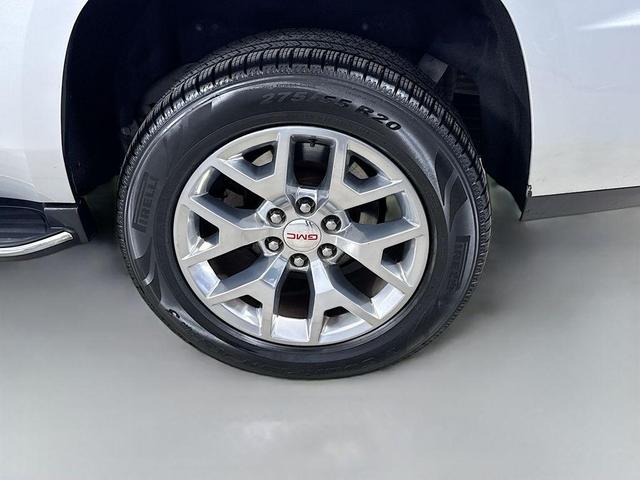 Photo of 2019 Quicksilver Metallic GMC Yukon