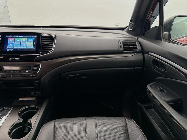 Photo of 2023 Radiant Red Metallic II Honda Passport