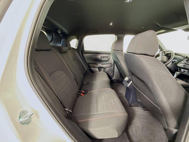 Photo of 2024 Platinum White Pearl Honda HR-V