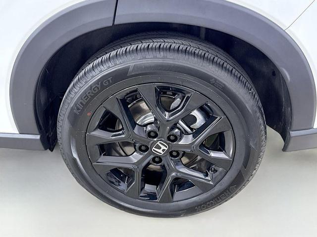 Photo of 2024 Platinum White Pearl Honda HR-V