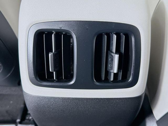Photo of 2023 Serenity White Pearl Hyundai TUCSON