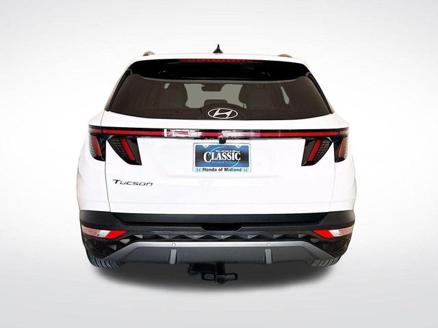 Photo of 2023 Serenity White Pearl Hyundai TUCSON