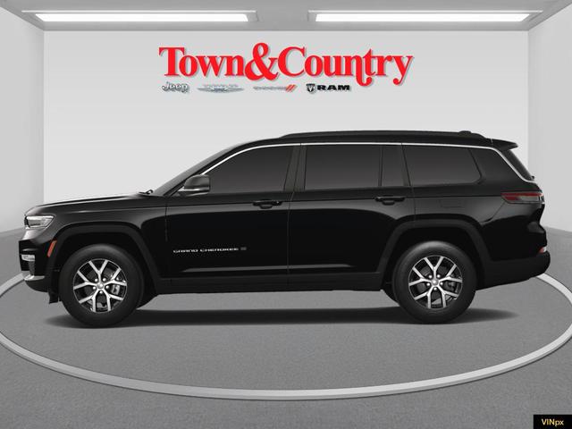 Photo of 2025 Diamond Black Jeep Grand Cherokee L