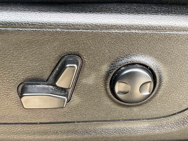 Photo of 2022 White RAM 1500