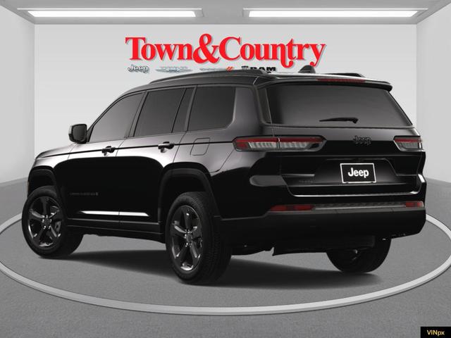 Photo of 2025 Diamond Black Jeep Grand Cherokee L