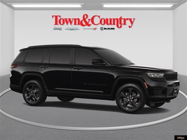 Photo of 2025 Diamond Black Jeep Grand Cherokee L