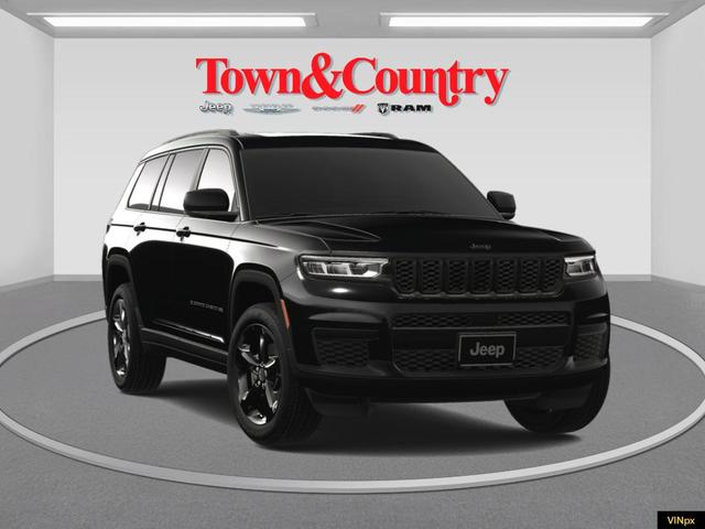 Photo of 2025 Diamond Black Jeep Grand Cherokee L