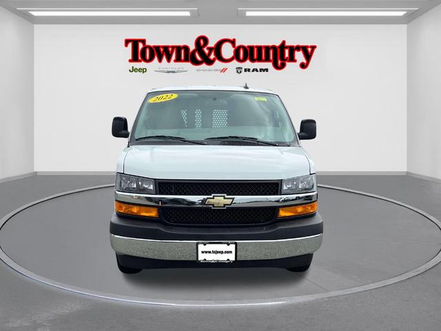Photo of 2022 White Chevrolet Express 2500