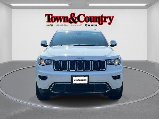 Photo of 2022 White Jeep Grand Cherokee WK