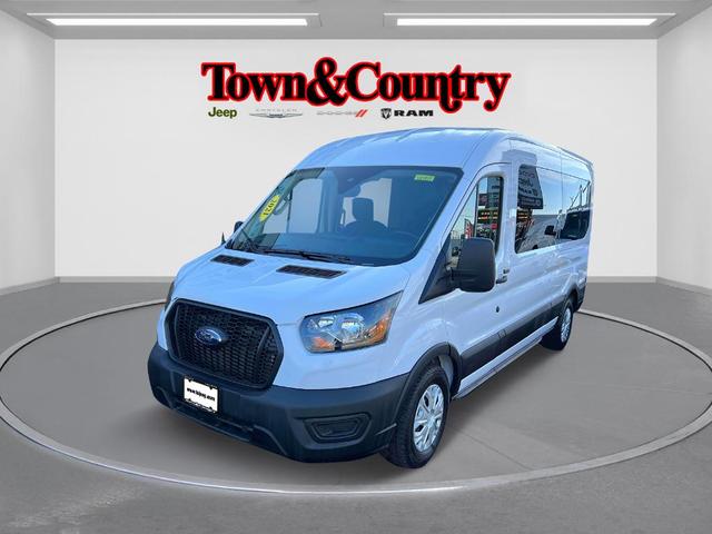 Photo of 2023 White Ford Transit-350