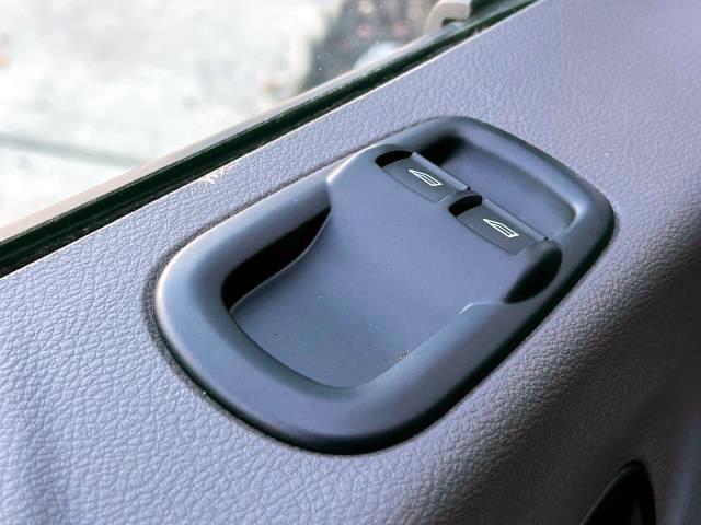 Photo of 2023 White Ford Transit-350