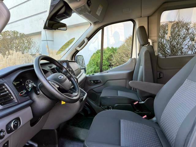 Photo of 2023 White Ford Transit-350